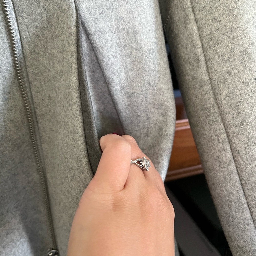Calvin Klein jacket - Picture 6 of 11